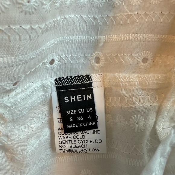 SHEIN White Eyelet crop top B34 - Picture 4 of 7
